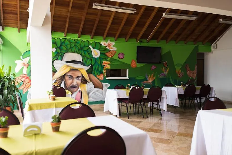 Hotel Cabo De La Vela Μεντεγίν